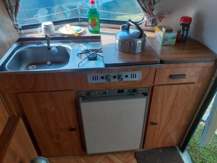 Sundial Cottage Eriba Caravan NWI Exteriör bild